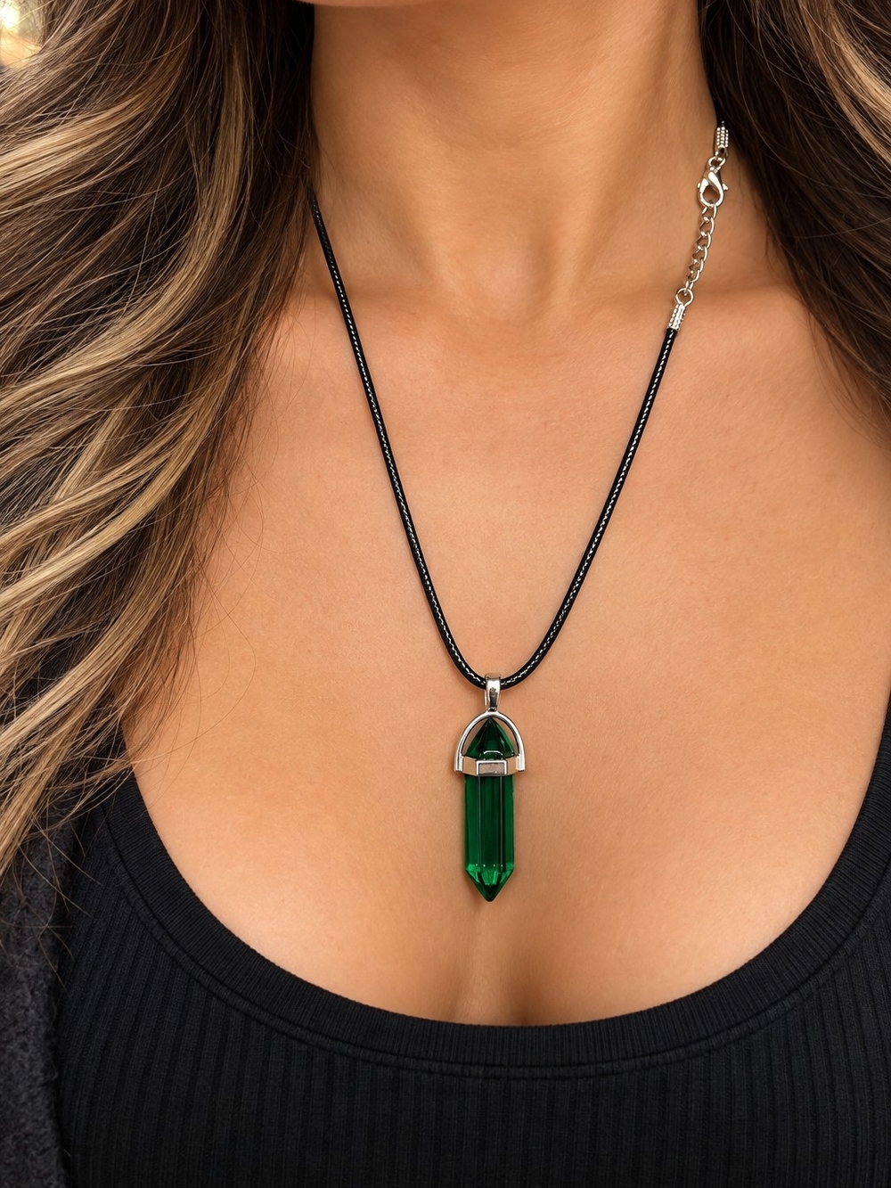 Emerald Green Crystal Point Pendant Necklace - Women Jewelry